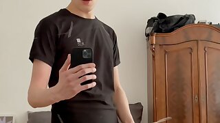 Dangled twinks shoots meaty load