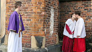 Hig Thick Priest Dick Is Irresistible! - Luke Desmond, Oscar Roberts Owen Jackson - TXXXMStudios