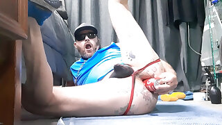 Homosexual Buttfuck Mischievous Web Slut Plunges Soda Can in Backside Hole