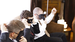 Senior Buckley, Senior Riley: Gang Session - MissionaryBoys