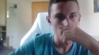 Italian bombshell queer frigging his obese sleek backside phat shaft